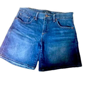 Lucky Brand Denim Shorts 8/29  Blue Pockets Hemmed Bottom Jeans